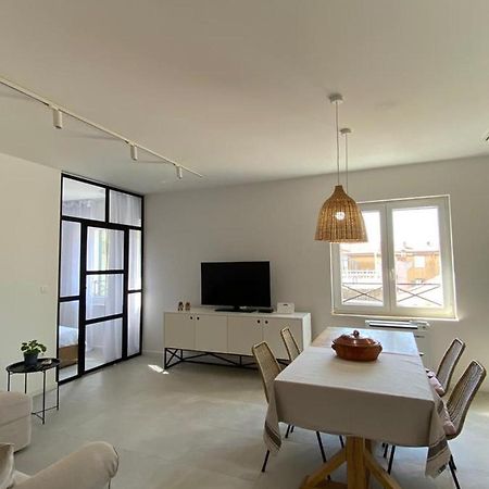 1/2 an Island Apartment Zadar Bagian luar foto