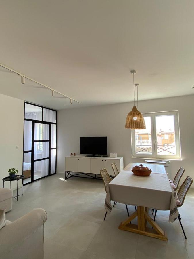 1/2 an Island Apartment Zadar Bagian luar foto